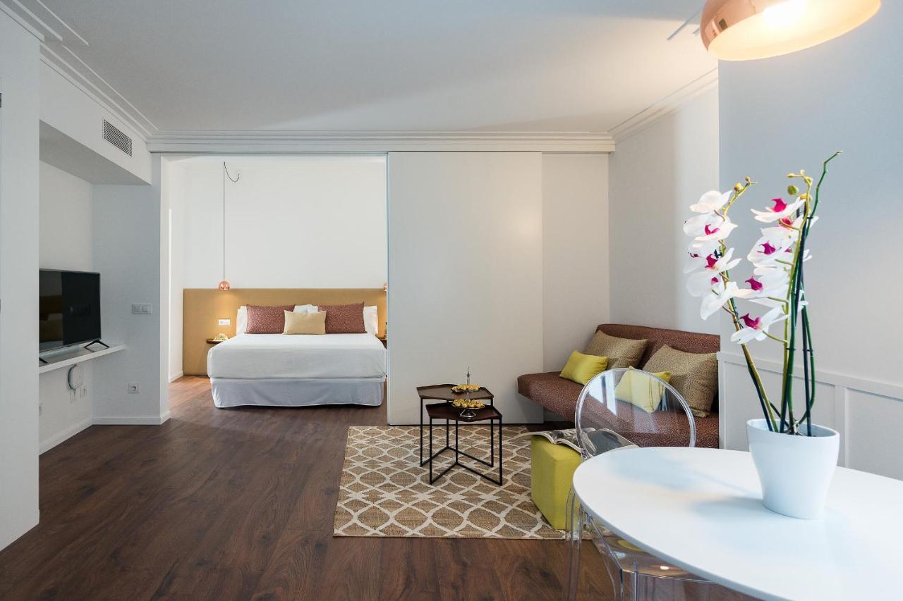 Divina Suites Hotel Boutique - Adults Only Ciutadella  Luaran gambar